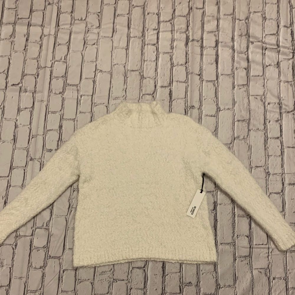 BB Dakota  Cozy Crew Neck Ivory Sweater NWT - Picture 4 of 5